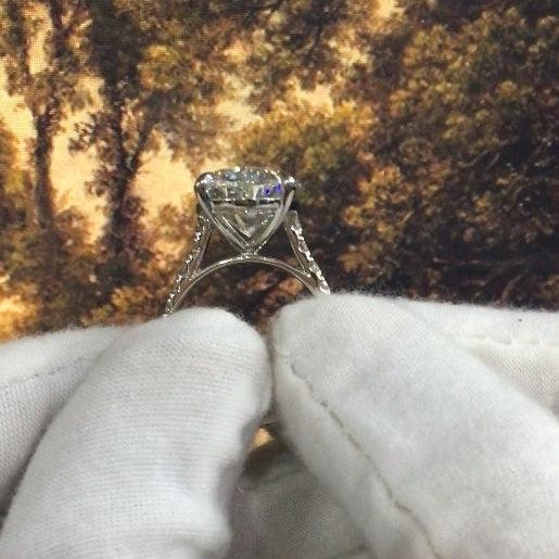 Certified G/VS Huge Oval Diamond Engagement Ring in Platinum 4.50Ct - 11.00Ct - Image 7