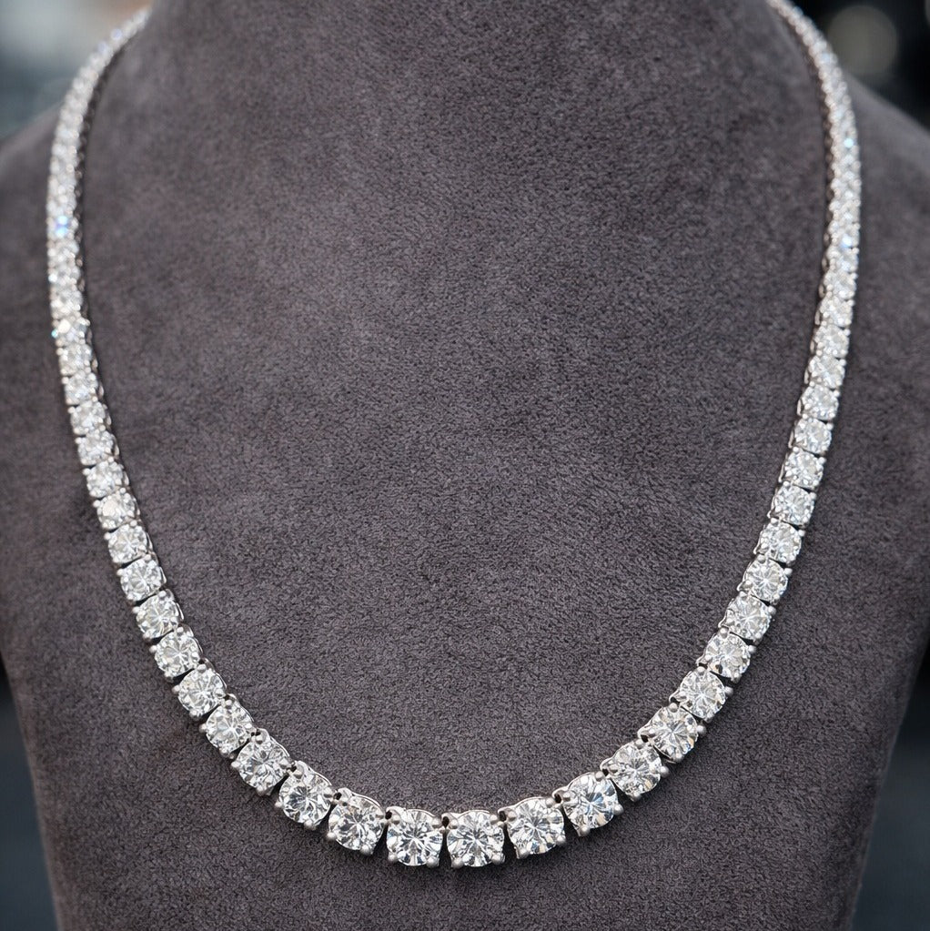 22ct Round Diamond Graduated Necklace – White Gold, D/VS - Image 2