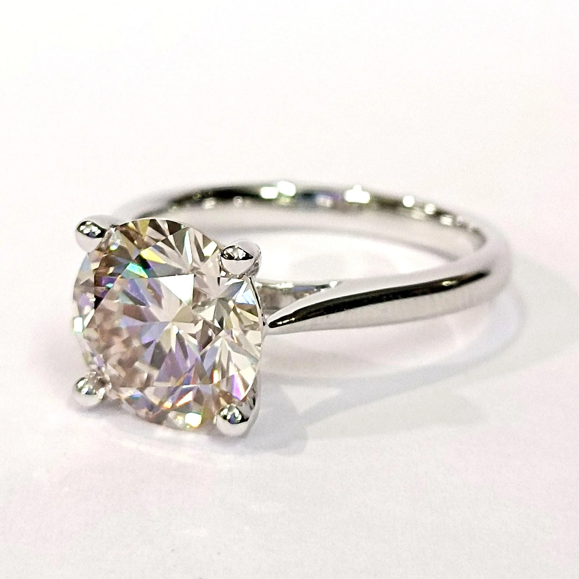 Huge Round Diamond Solitaire Engagement Ring in Platinum 2.00Ct - 3.00Ct - Image 6