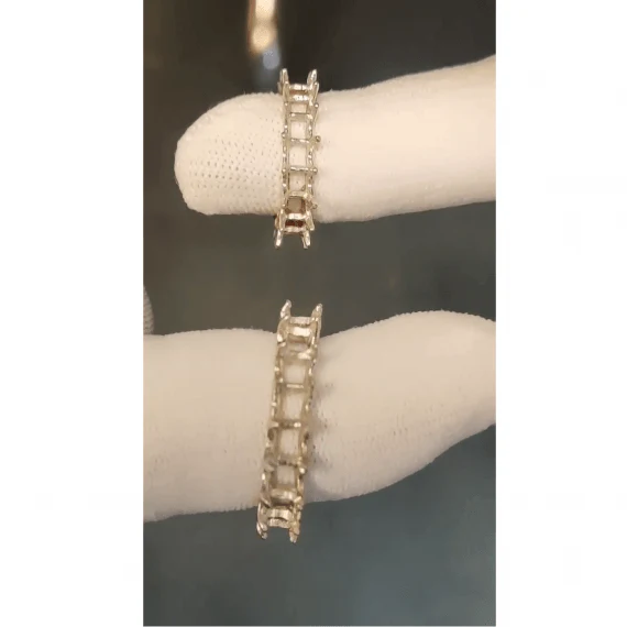 Certified Cushion Diamond U Prong Full Eternity Ring For Women in Platinum D-E/VS 5.00Ct - 6.50Ct - Image 5