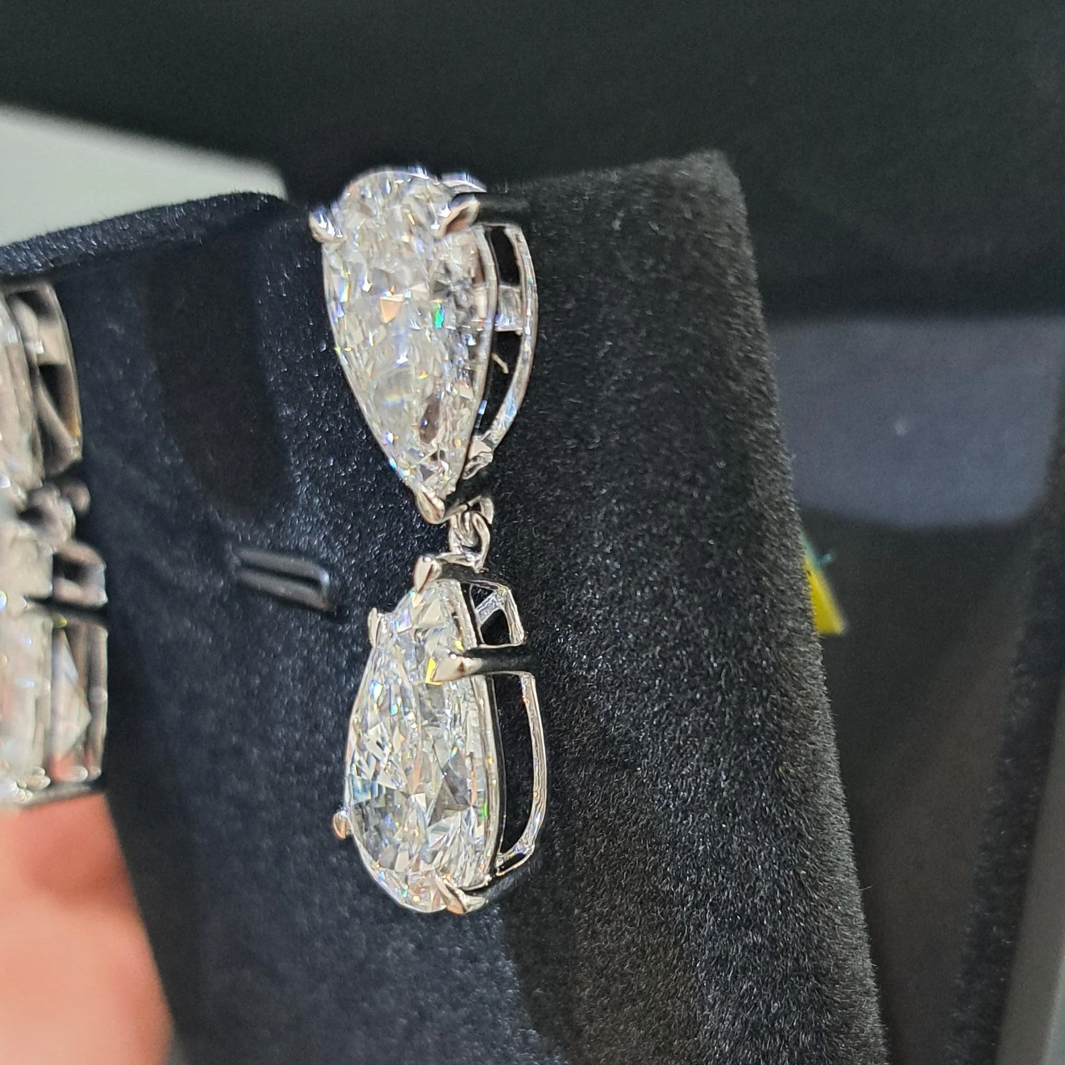 Clearance - CERTIFIED 12.00Ct Pear Diamond Dangle Drop Earring in Platinum - Image 4
