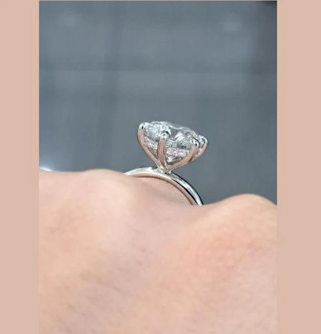 Great Deal..!! Round Diamond 6 Claw Solitaire Engagement Ring In Platinum 4Ct - 5Ct - Image 6