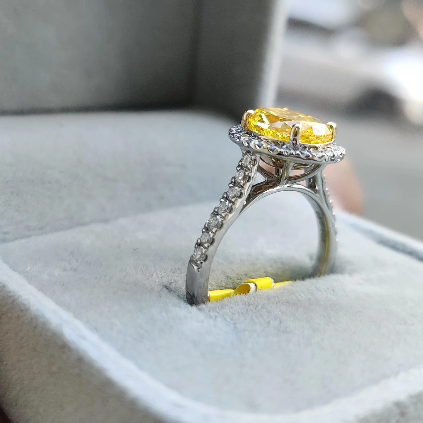 Fancy Vivid Yellow 2.54CT Oval Diamond Halo Engagement Ring, Platinum - Image 6