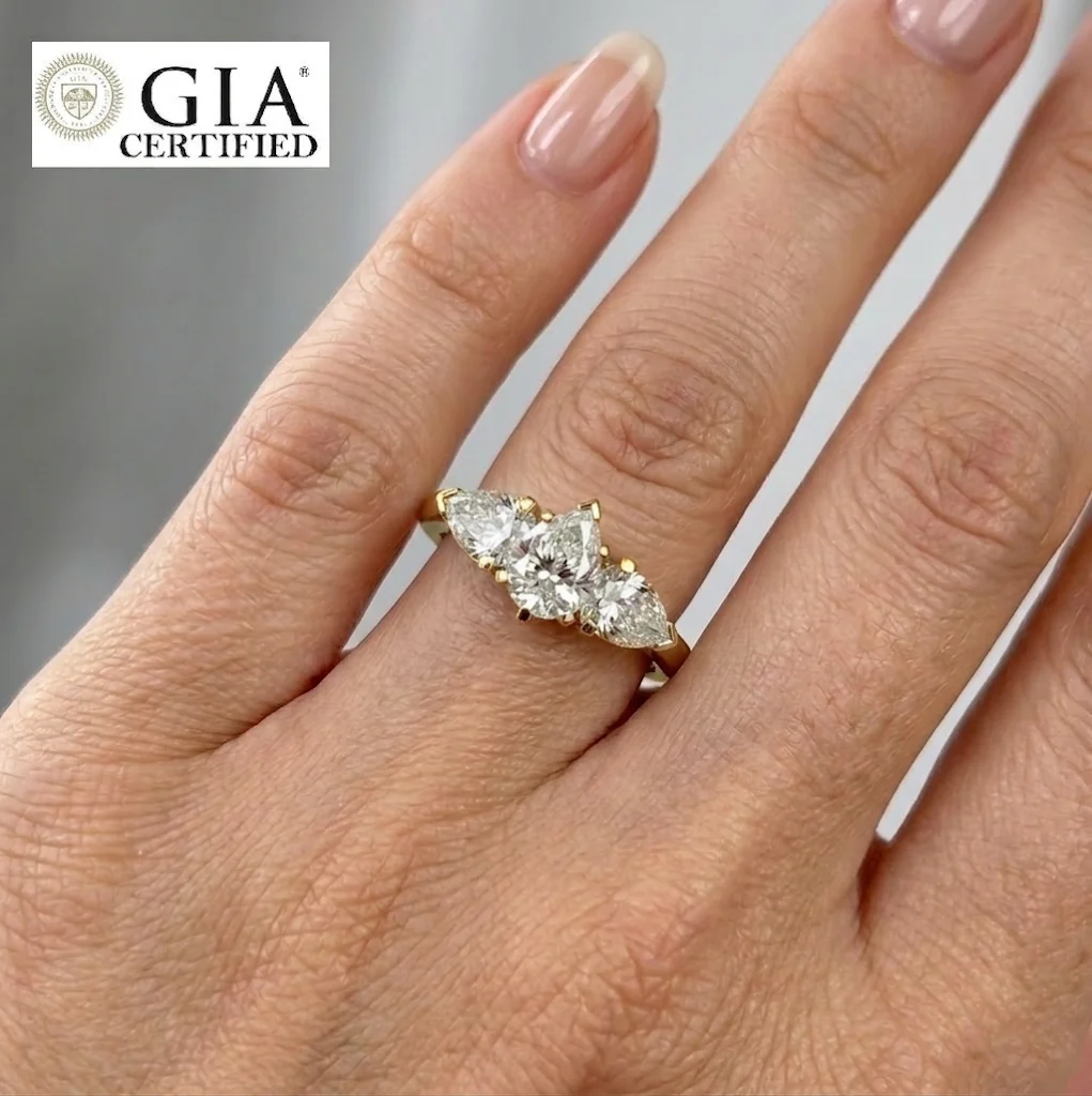 GIA Certified 1.50CT F/SI Pear Diamond Trilogy Engagement Ring - Image 4