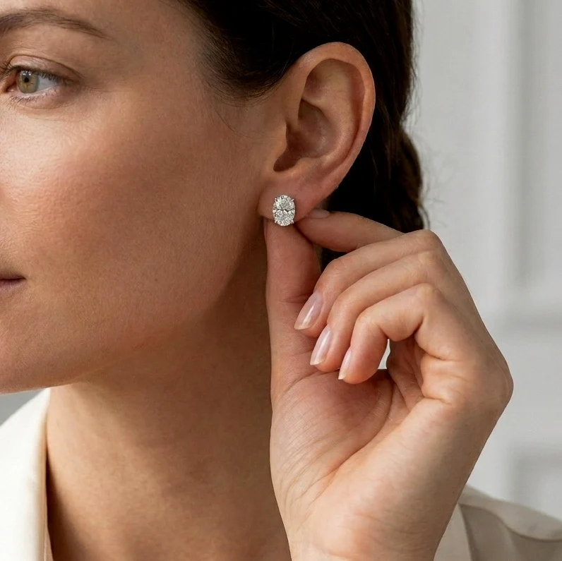 GIA Certified 2.00Ct Oval Diamonds Stud Earring In Platinum - Image 3