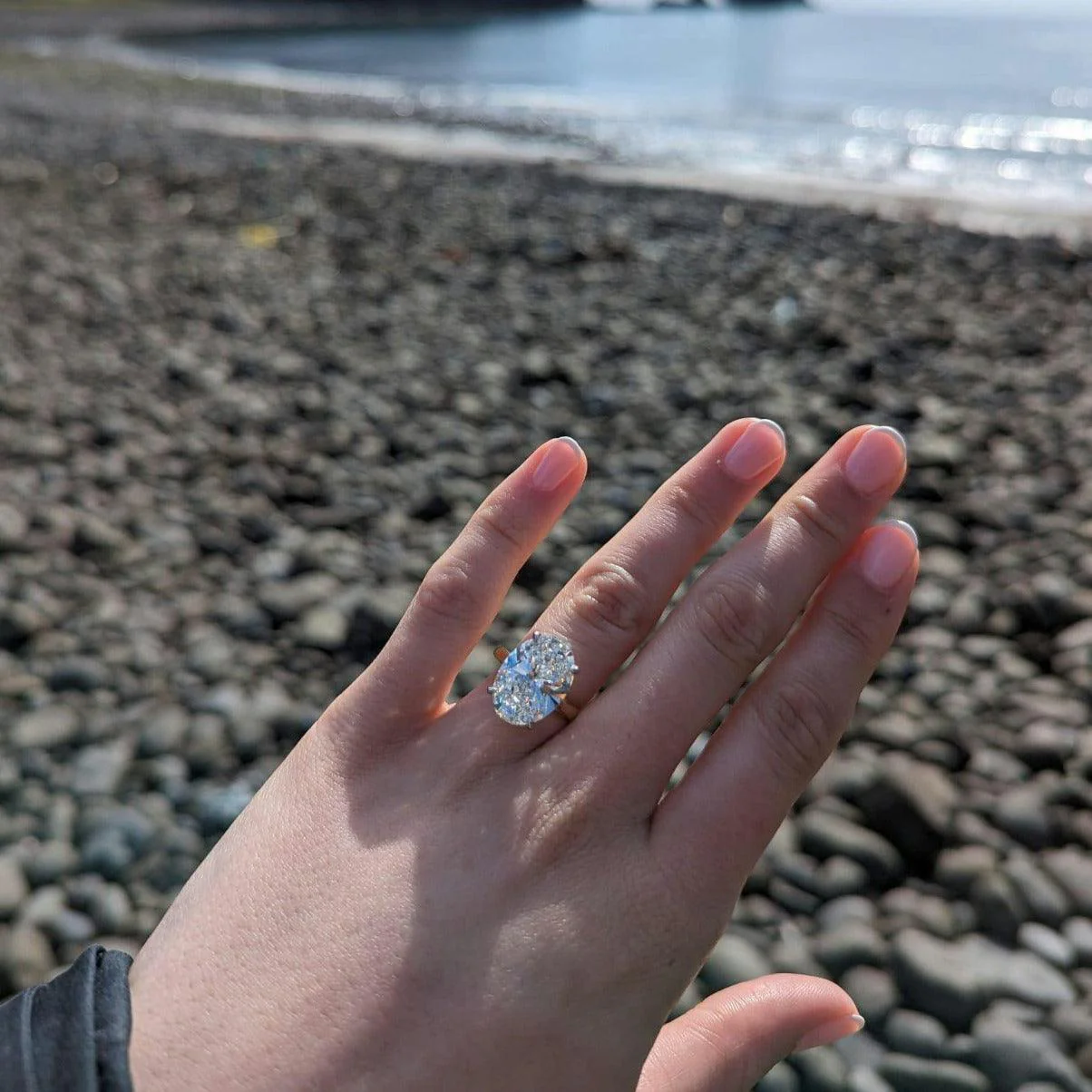 IGI Certified E/VS 7.00Ct Lab Grown Oval Cut Diamond Solitaire Engagement Ring