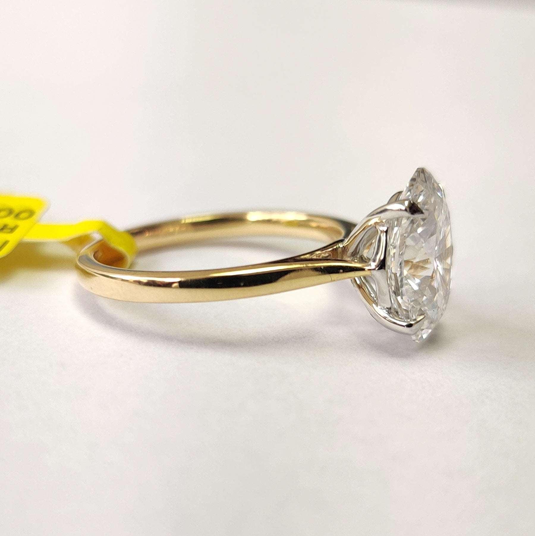 IGI Certified E/VS 7.00Ct Lab Grown Oval Cut Diamond Solitaire Engagement Ring - Image 7