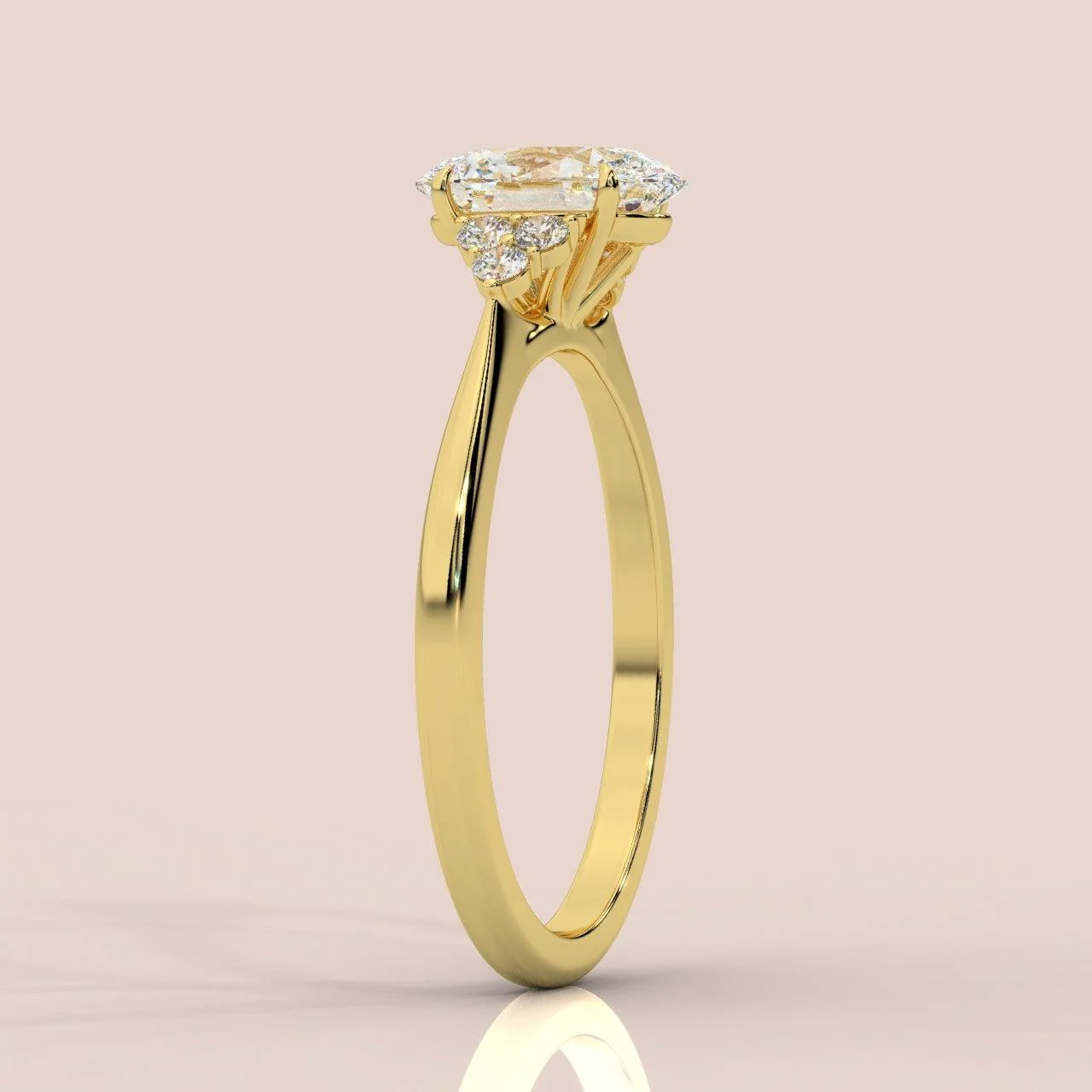 IGI Certified D/VS Oval Diamond Comfort Fit Engagement Ring set in Platinum / 18k Gold 1.15Carat - Image 5