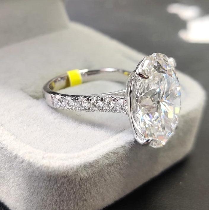 11.00CT IGI Certified Oval Lab Diamond Engagement Ring in Platinum - Image 3