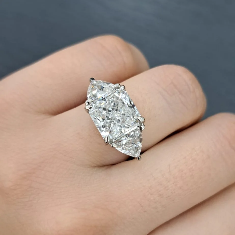 Clearance E/VS 6.00Ct IGI Certified Radiant Cut Diamond Trilogy Ring In Platinum