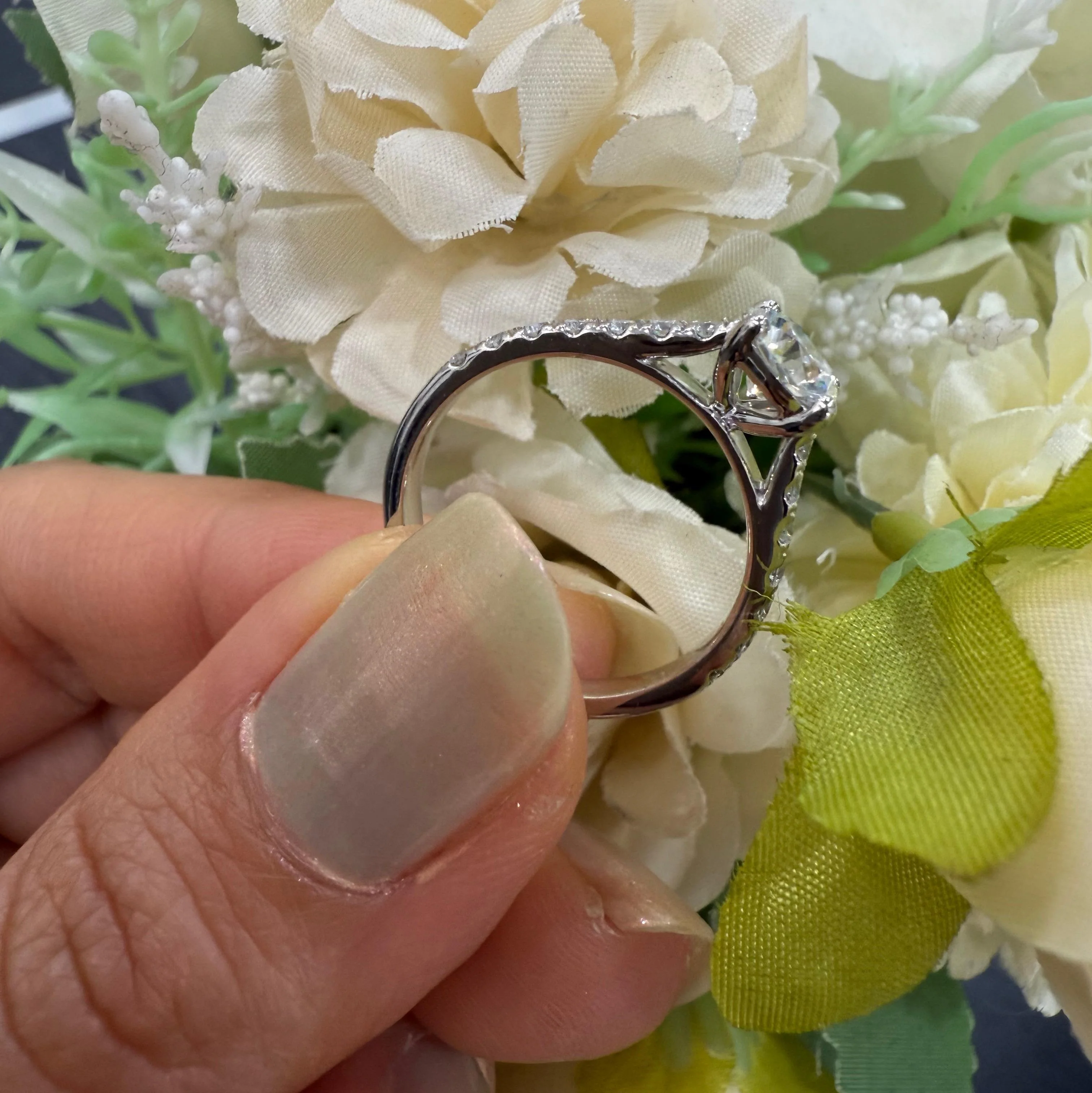 Clearance Sale – IGI 1.75CT Lab Grown Diamond Engagement Ring in Platinum with Side Diamonds on Shank - Image 3