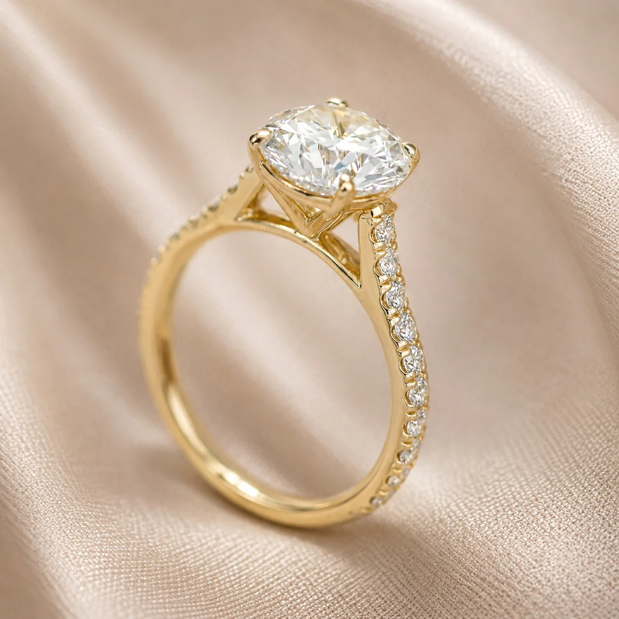 IGI Certified 5.50Ct Huge Round Diamond Engagement Ring Platinum / Gold - Image 2