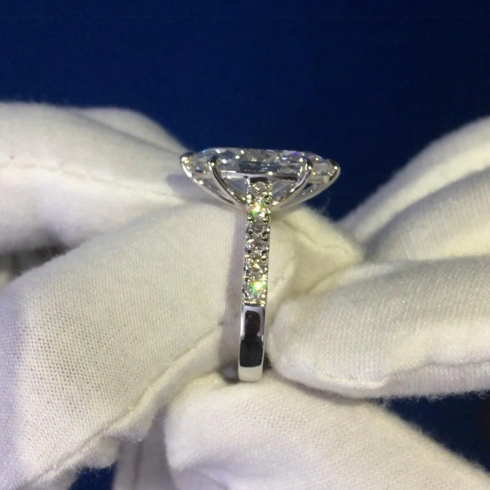 IGI Certified Huge 5.50Ct Marquise Diamond Engagement Ring Platinum - Image 4