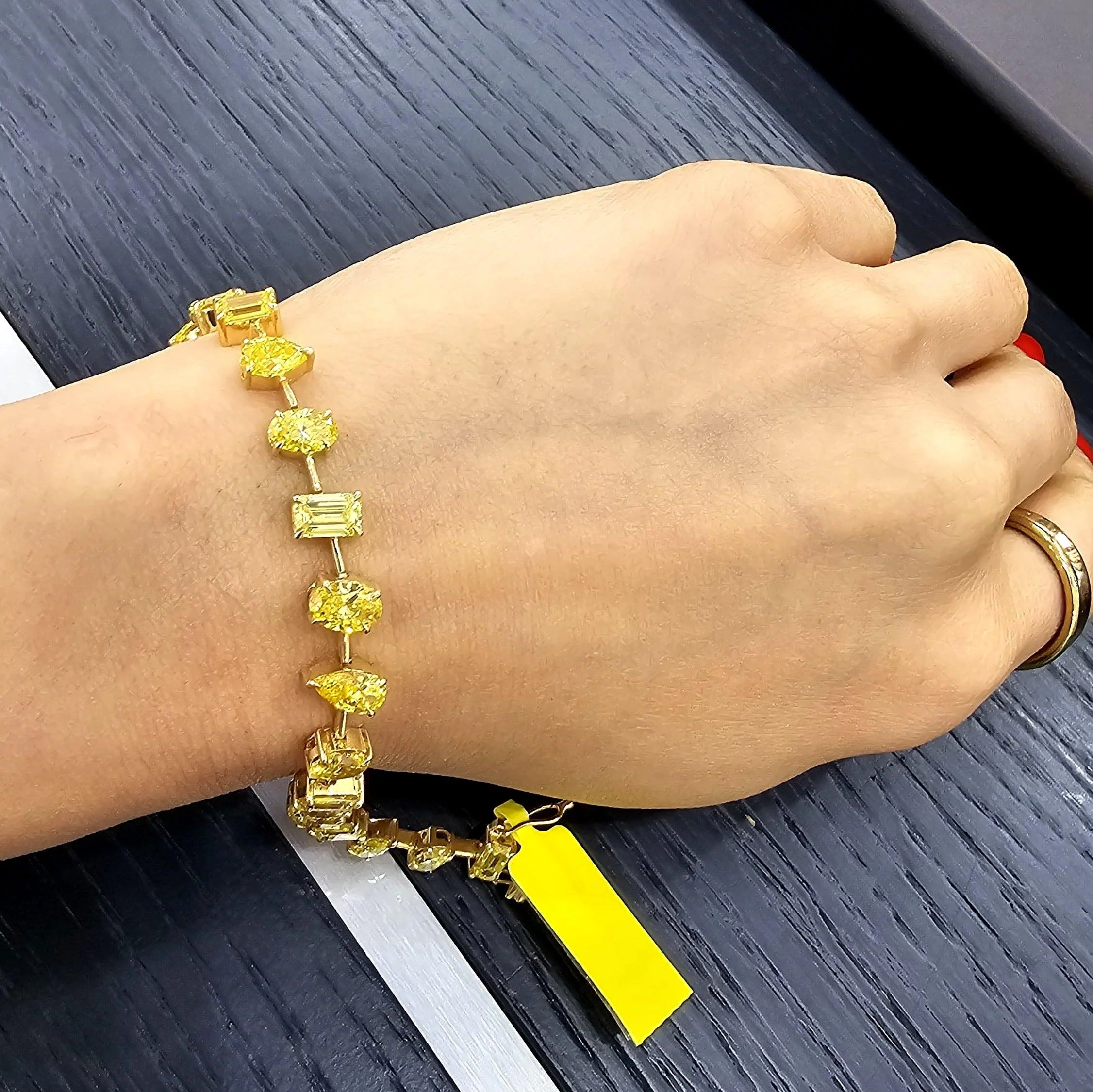 12.04Ct, Multi Shape Fancy Vivid Yellow Diamond Tennis Bracelet In 18K Yellow Gold - 15Grams - Image 8