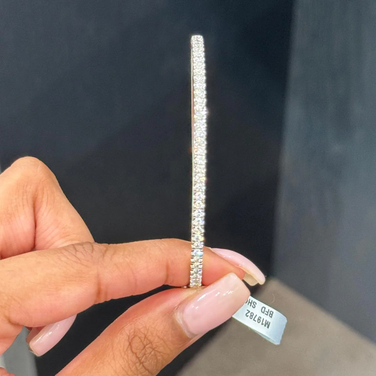 Natural 1.50ct F/VS Round Diamond Micro Pave Tennis Bangle In 18k White Gold - Image 4