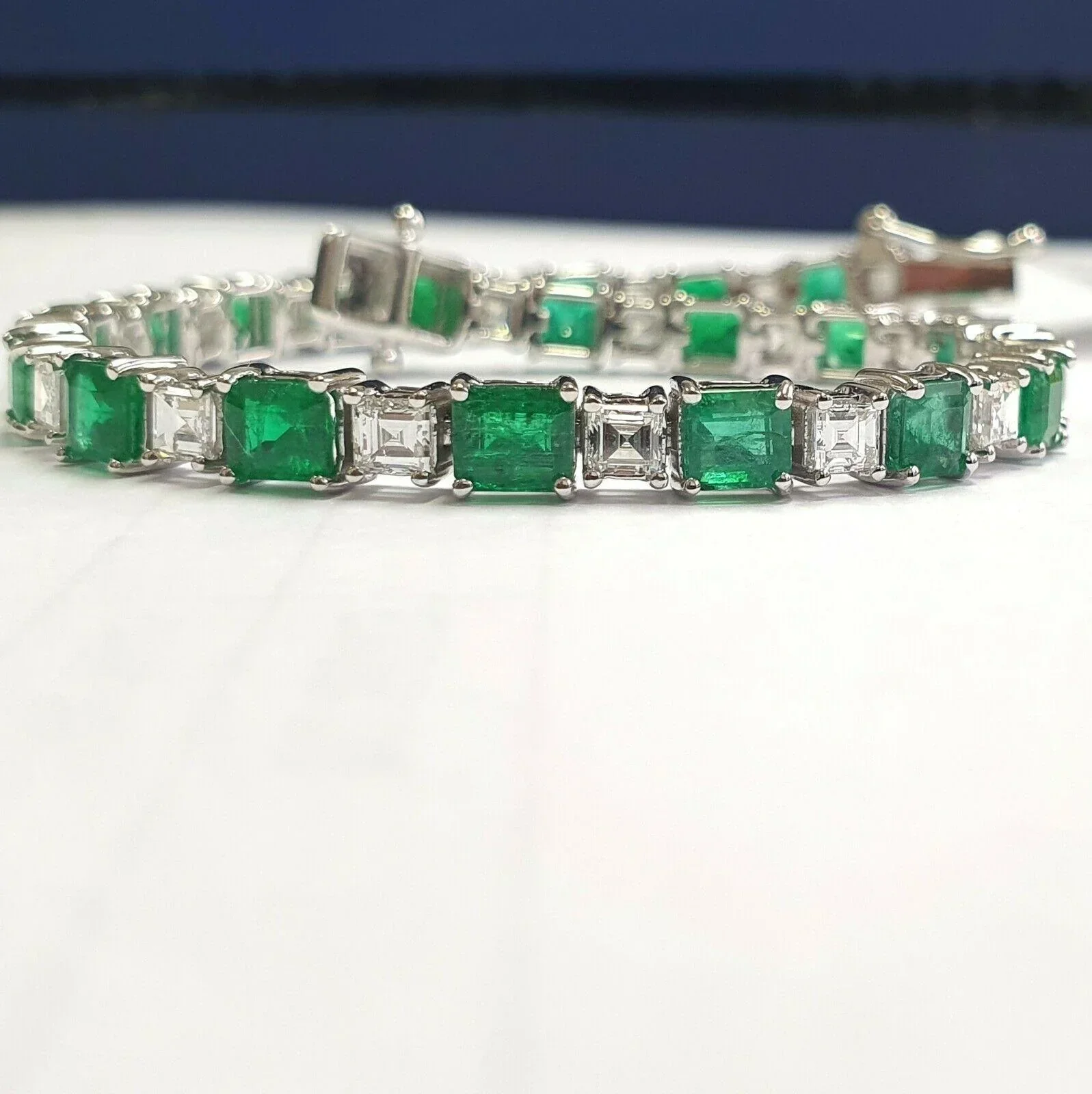 Natural Colombian Emerald and Diamond Designer Bracelet Crafted in 18k White Gold 12.00Ct-20.00Ct - Image 4