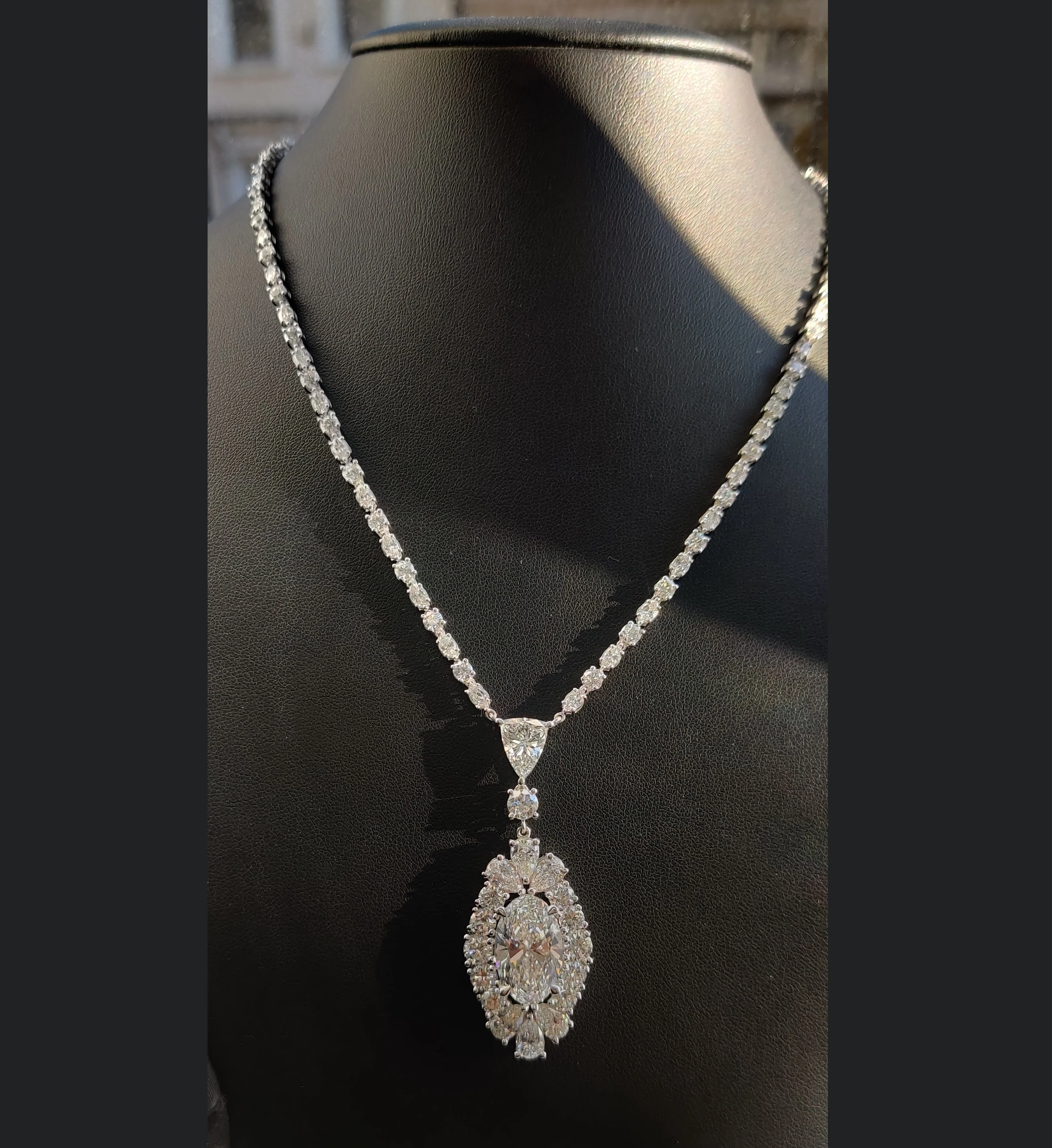 IGI 38 Ct, Lab Grown Big Oval With Marquise & Round Diamond Designer Necklace - Image 6