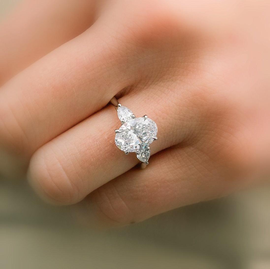 IGI Lab Grown Oval & Pear Shape Diamond Trilogy Ring In Platinum - Image 4