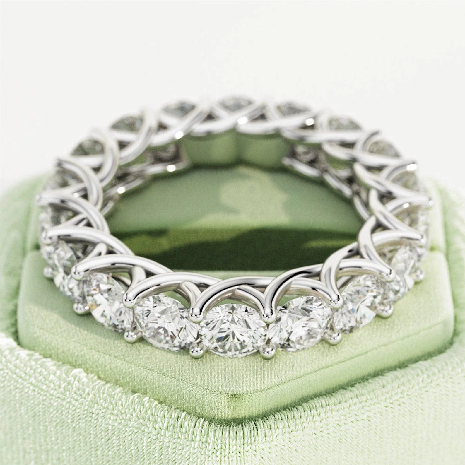 Round Diamond Claw Set Full Eternity Ring for Women's - 4.00Carat - 6.00Carat - D/VVS - Image 5