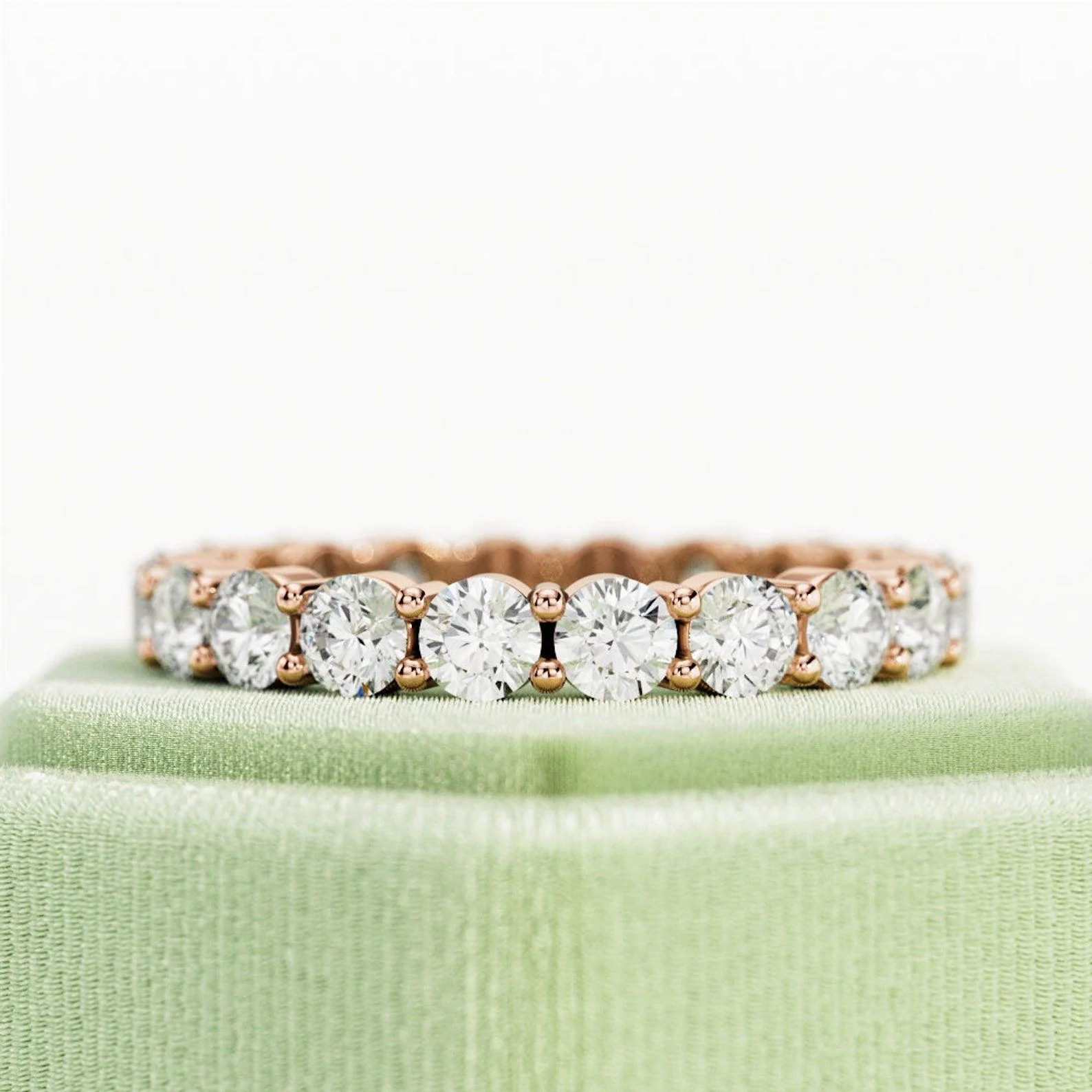Round Lab Diamond Claw Set Full Eternity Ring for Women's - 2.00Ct - 3.00Ct - D/VS - Image 4