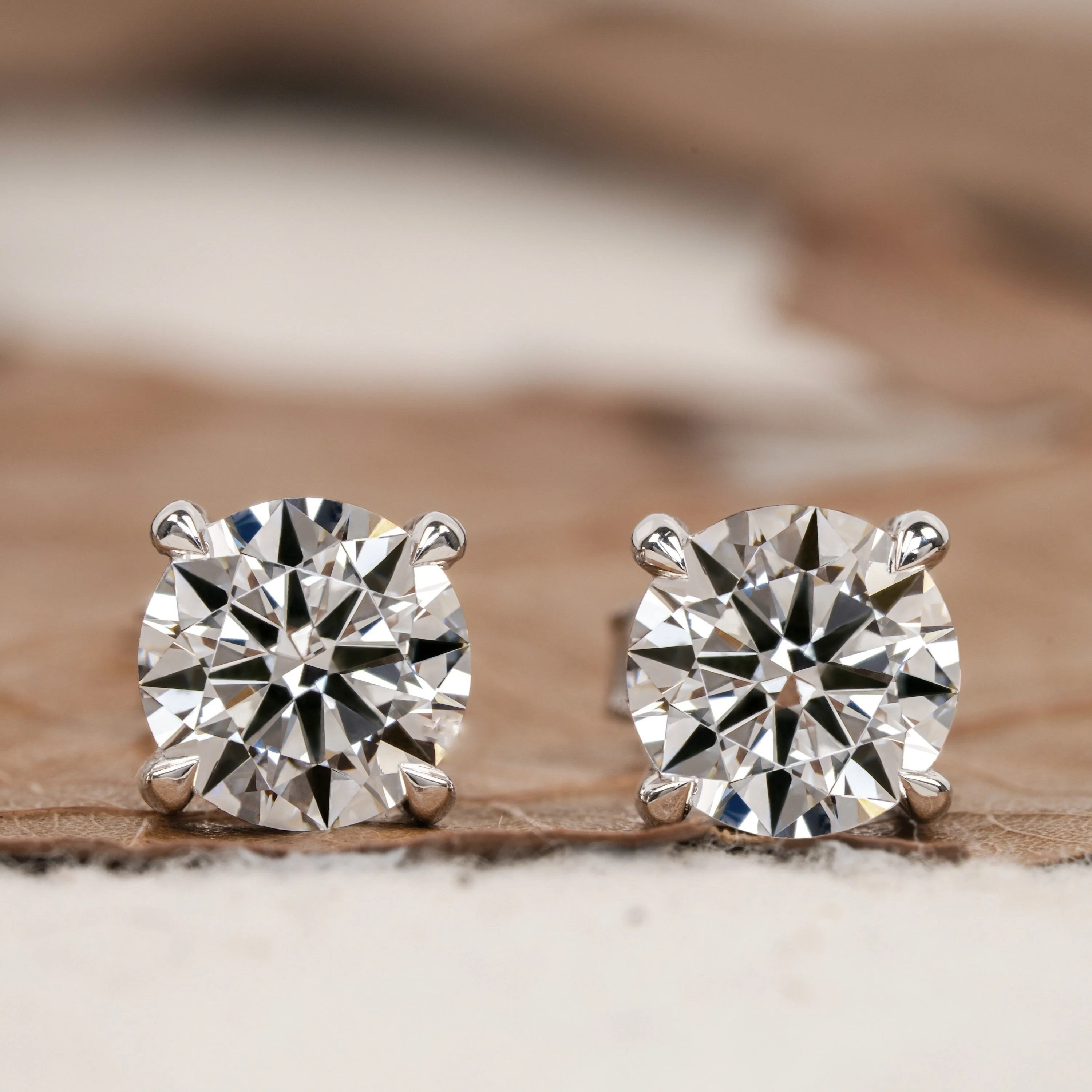 2-4ct Round Diamond Stud Earrings – Platinum, G/VVS-VS (IGI Certified) - Image 2