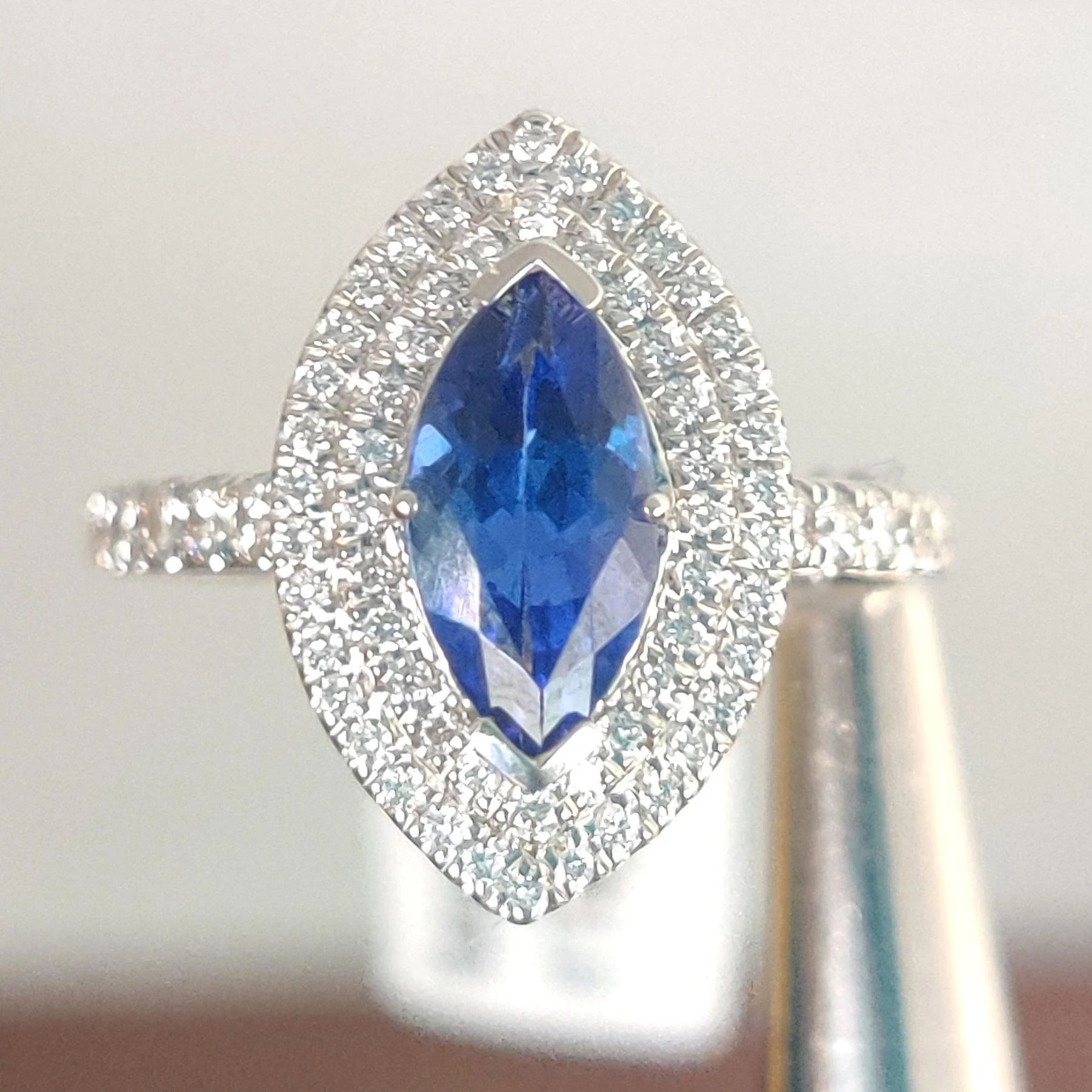 Special Offer ! 1.75Ct Tanzanite & Diamond Double Halo Engagement Ring In Heavy Platinum / 18k White Gold - Image 9