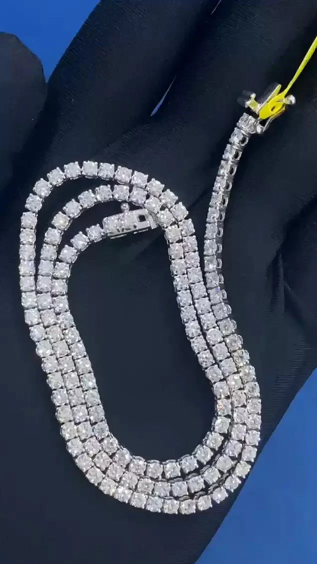 12Ct Round Lab Diamond Tennis Necklace in 9K Gold - D/VVS - Image 2
